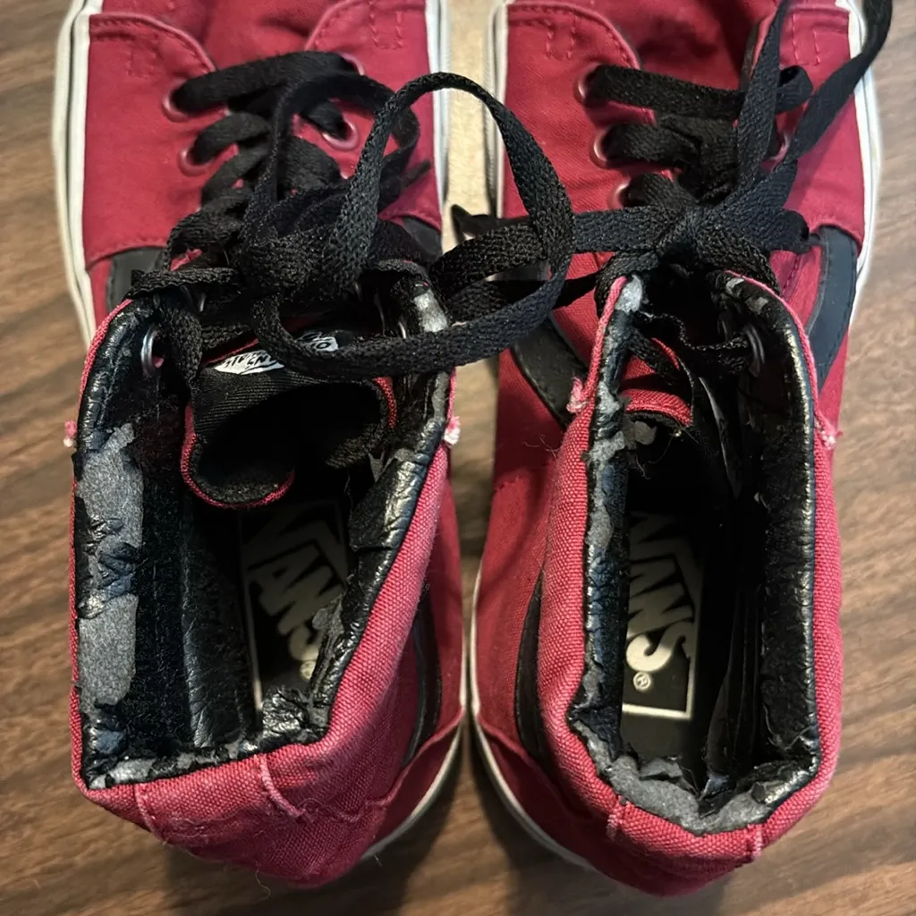 Vans High Tops Men’s 6 Women’s 7.5 Dark Red Black - Image 8