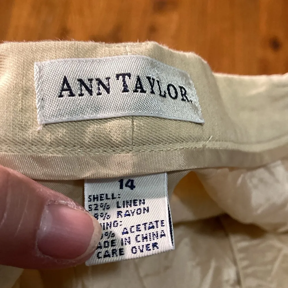ANN TAYLOR SIZE 14 women’s baggie Cream dress Pants - Image 3