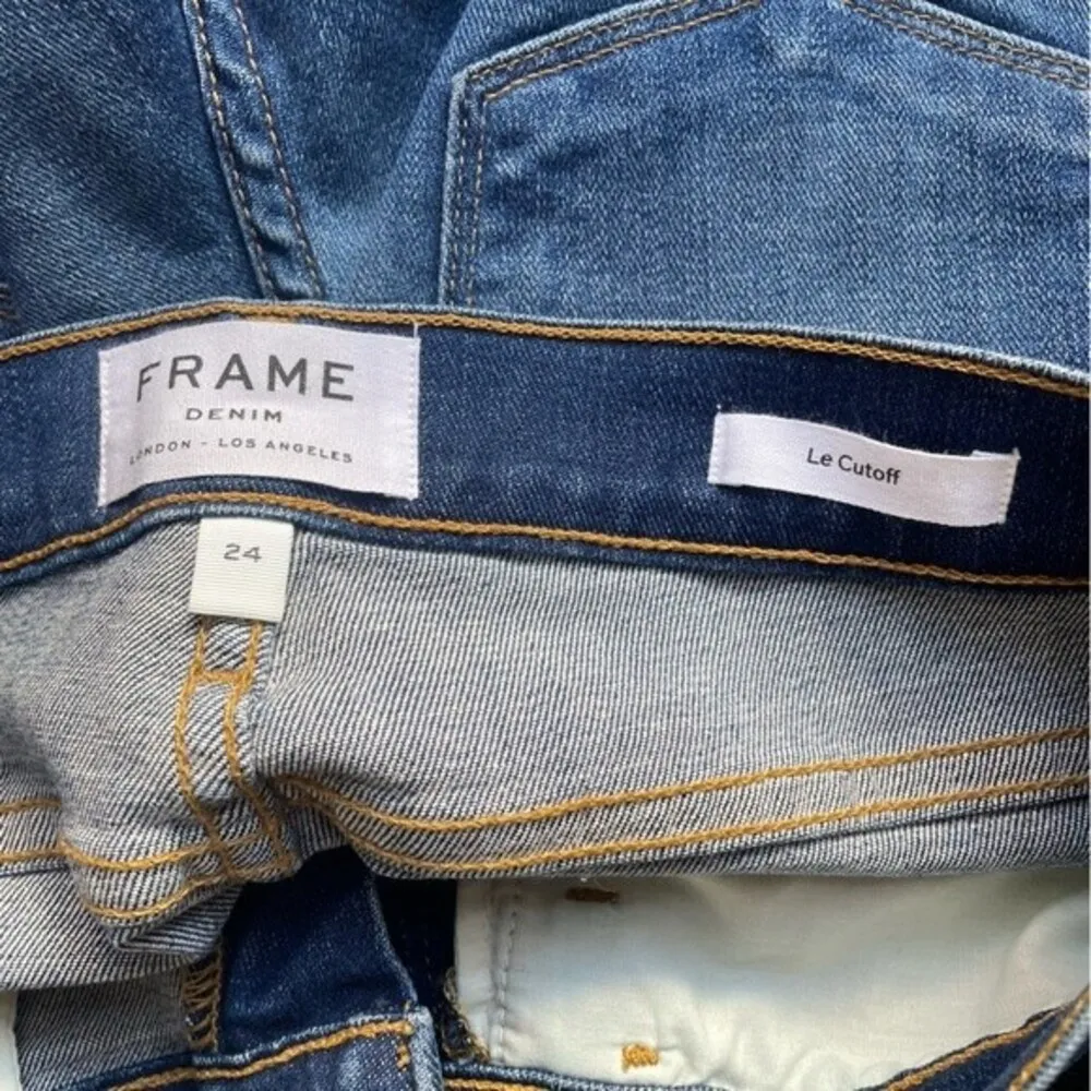 NWT Frame Denim Le Cutoff Jean Shorts Williams Distressed Wash Size 24 | 00 NEW - Image 12