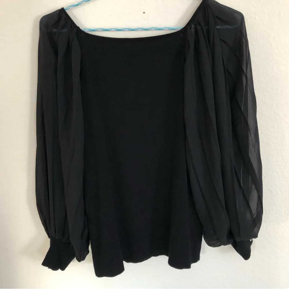 7th avenue NY Black knit top Sweater with sheer puff sleeves w/gold button accents Size M - Image 6