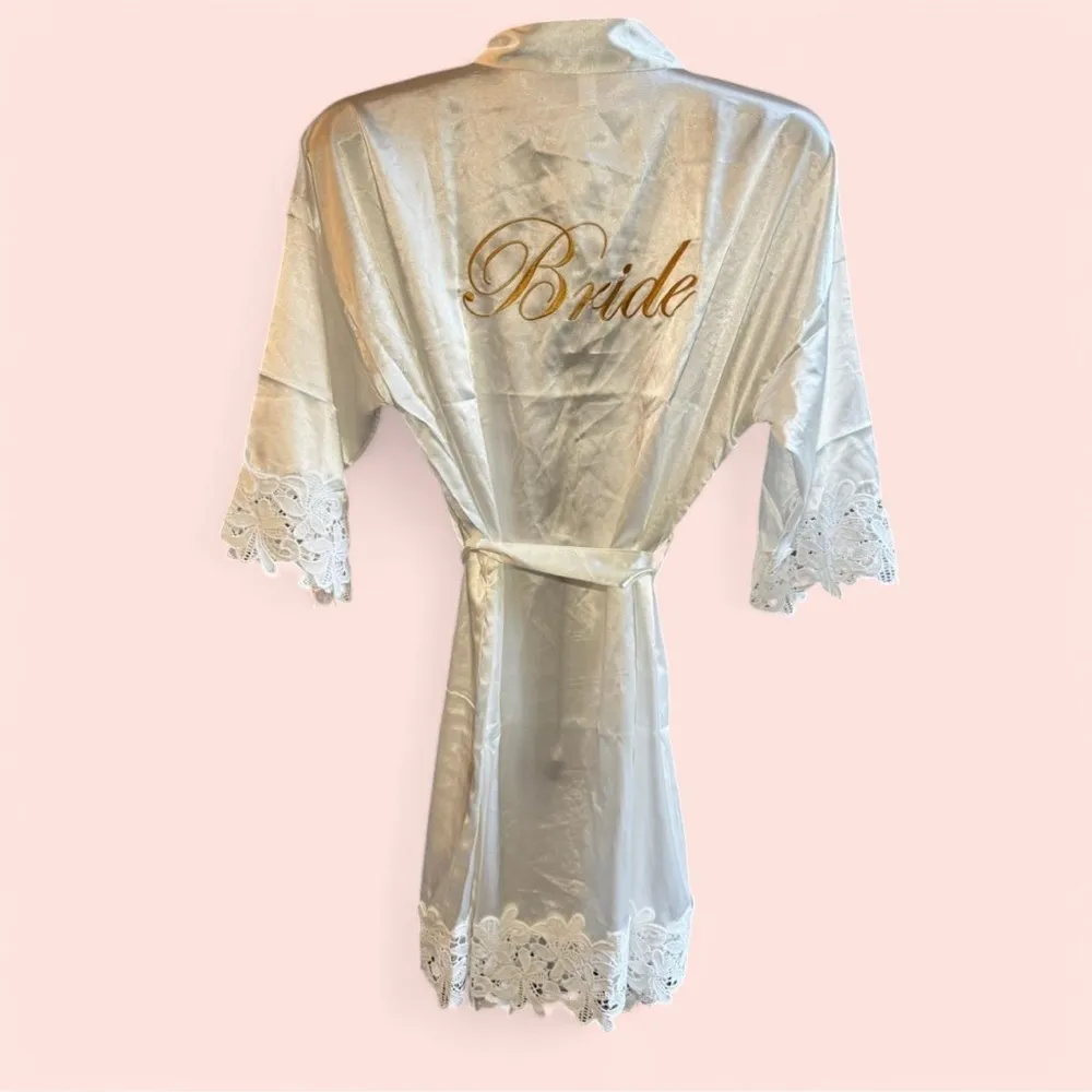White Satin “Bride” Robe with Lace Trim Size undefined - Image 4