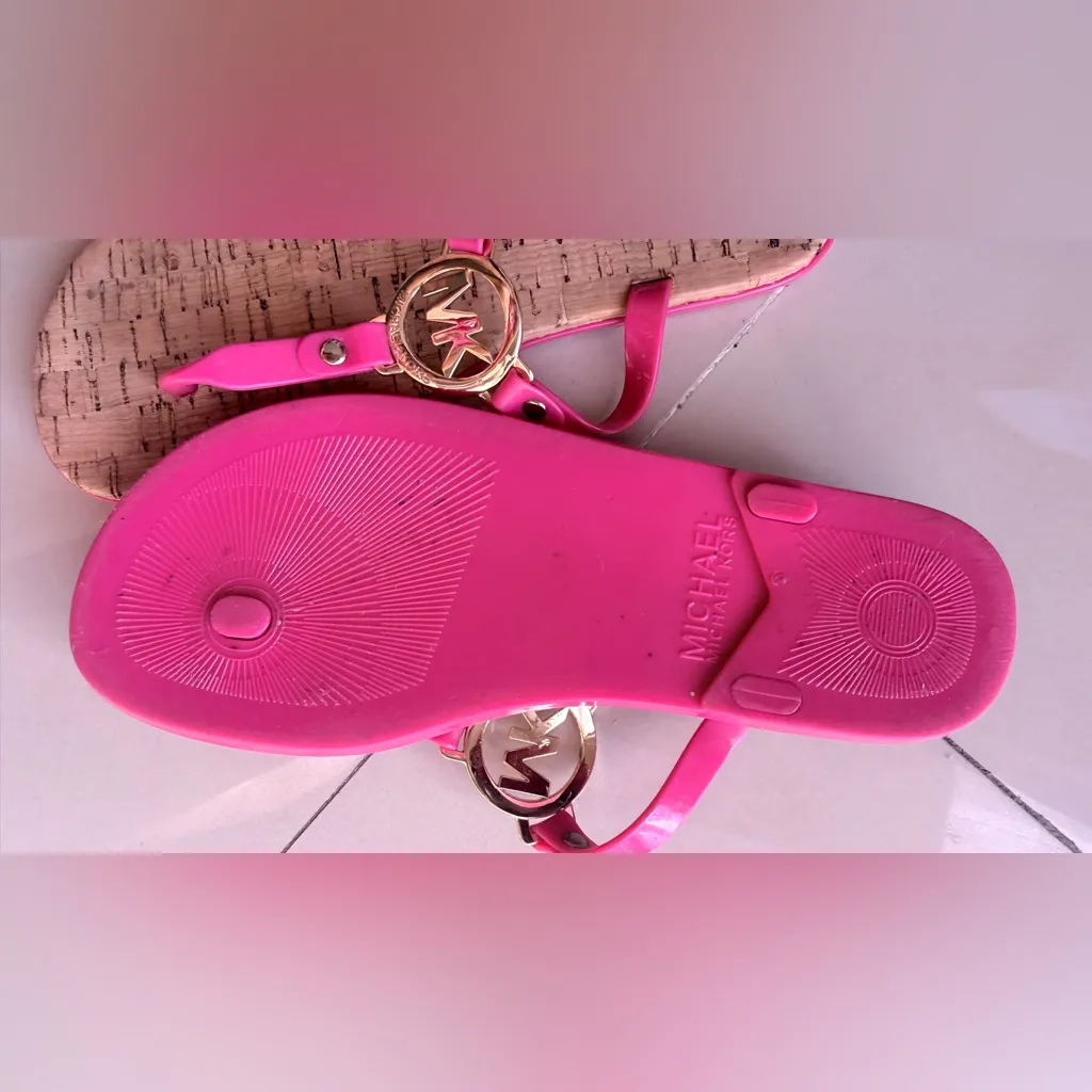 Michael Kors Hot Pink  Jelly T-Strap Cork Thong Sandals Gold MK Logo  7M Used - Image 11