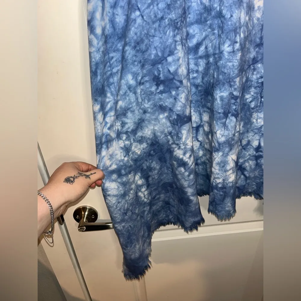 Ellen Tracy Blue Tie Dye Cardigan Pull Over Poncho Styled Fringe One Size - Image 6