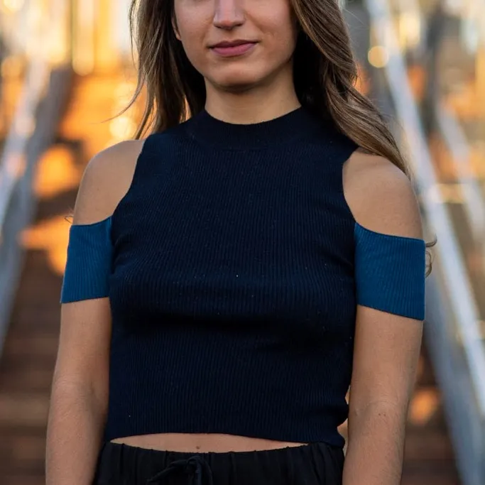 Blue Silence + Noise cut out color block tank Size Medium - Image 7