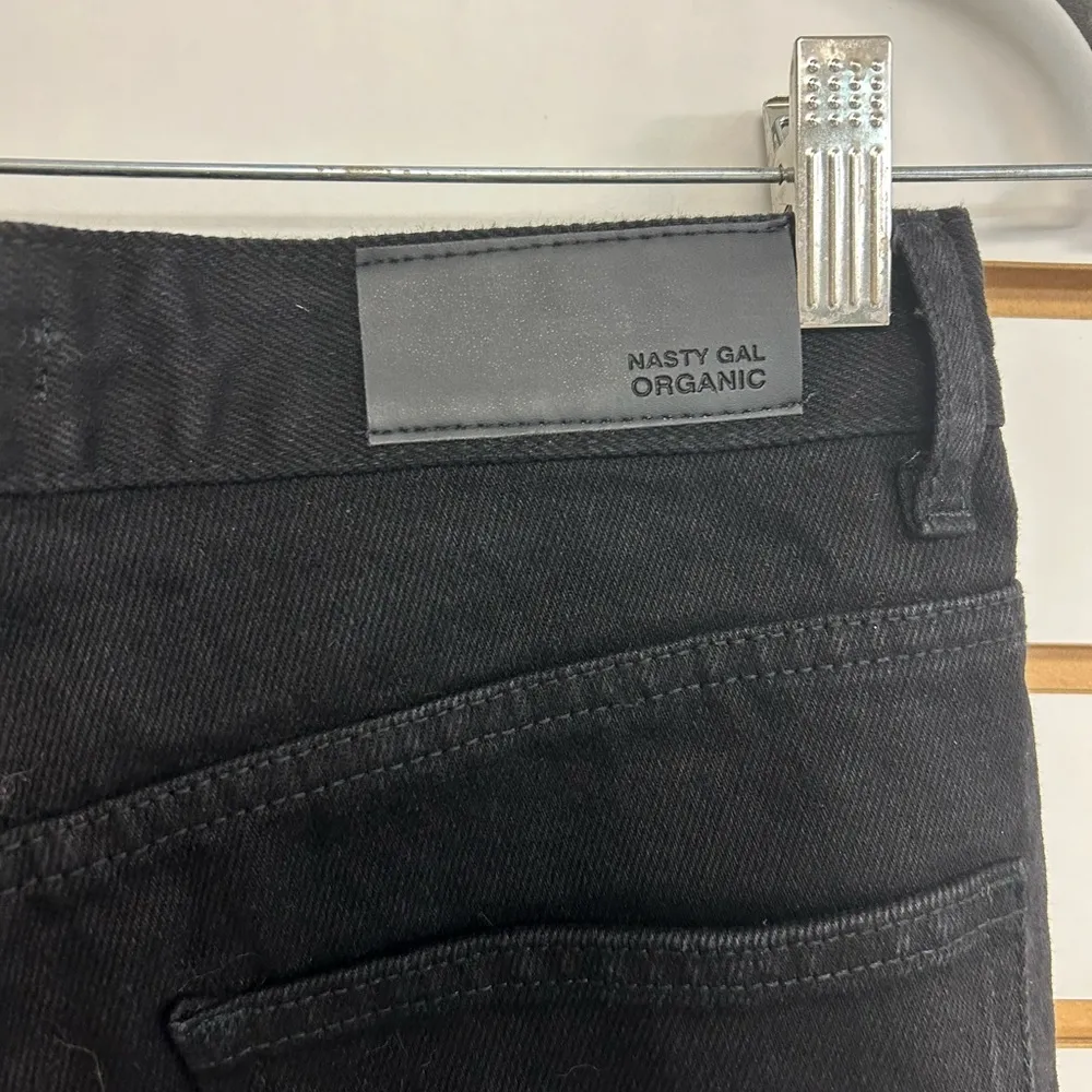 Nasty Gal Organic Roll Hem Mom Jeans Black NWT Size 6 100% Cotton - Image 10