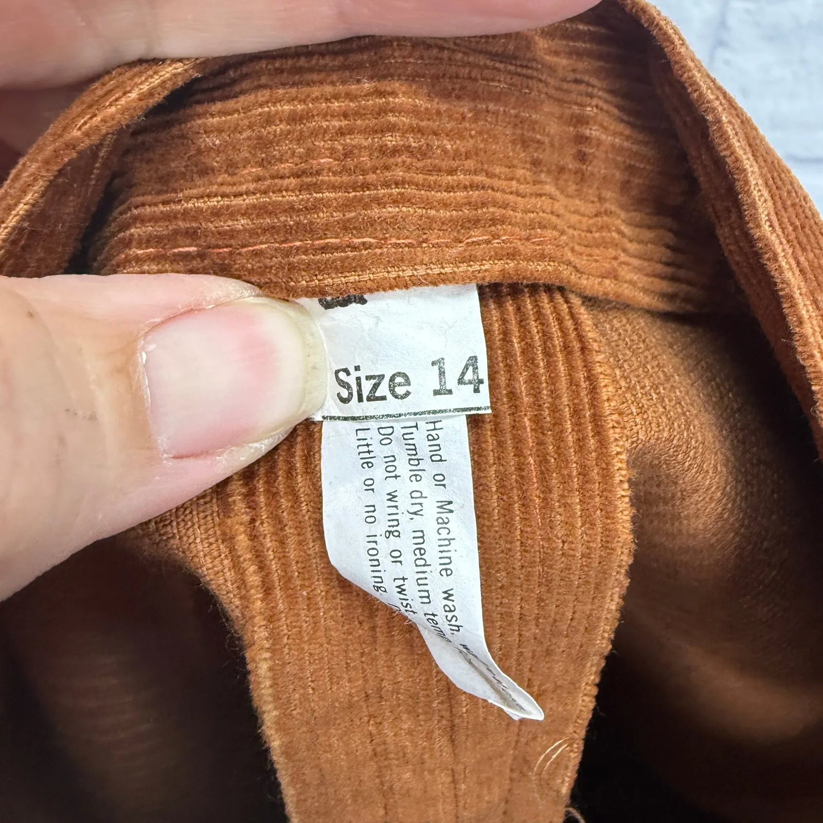 Vintage Brown Corduroy Midi Pencil Straight Skirt Size M 70s MCM Size M - Image 5