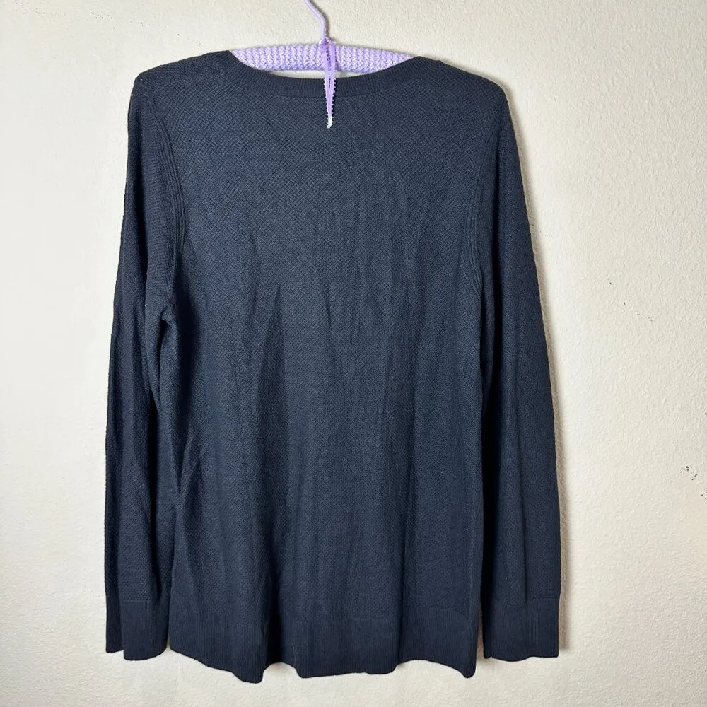 NWT GAP Waffle Weave Knit Crew Neck Sweater Black Size Large - Image 7