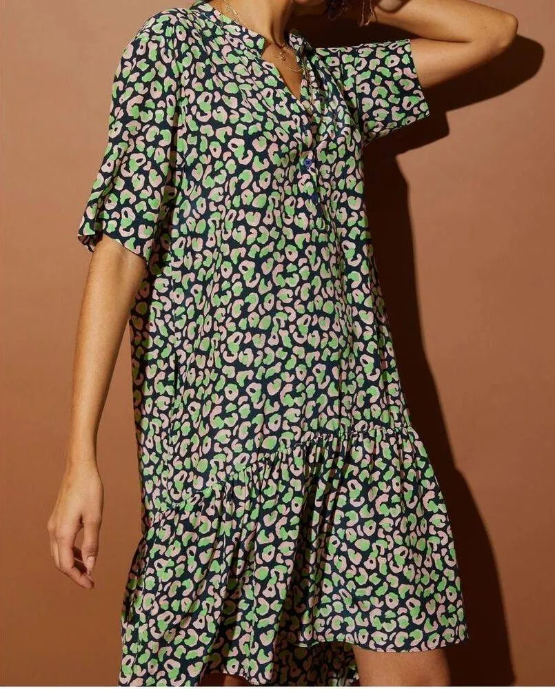 Tucker NYC Silk Drop Waist Laura Dress Animal Print Pockets Size Small Blue - Image 3