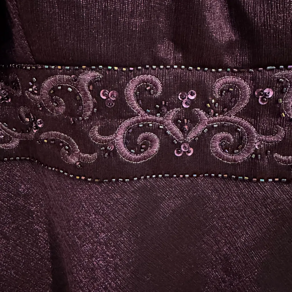 R & M Richards 2 Piece Tired Embroidered Sequins Metallic Party Dress Size 14 - Image 3