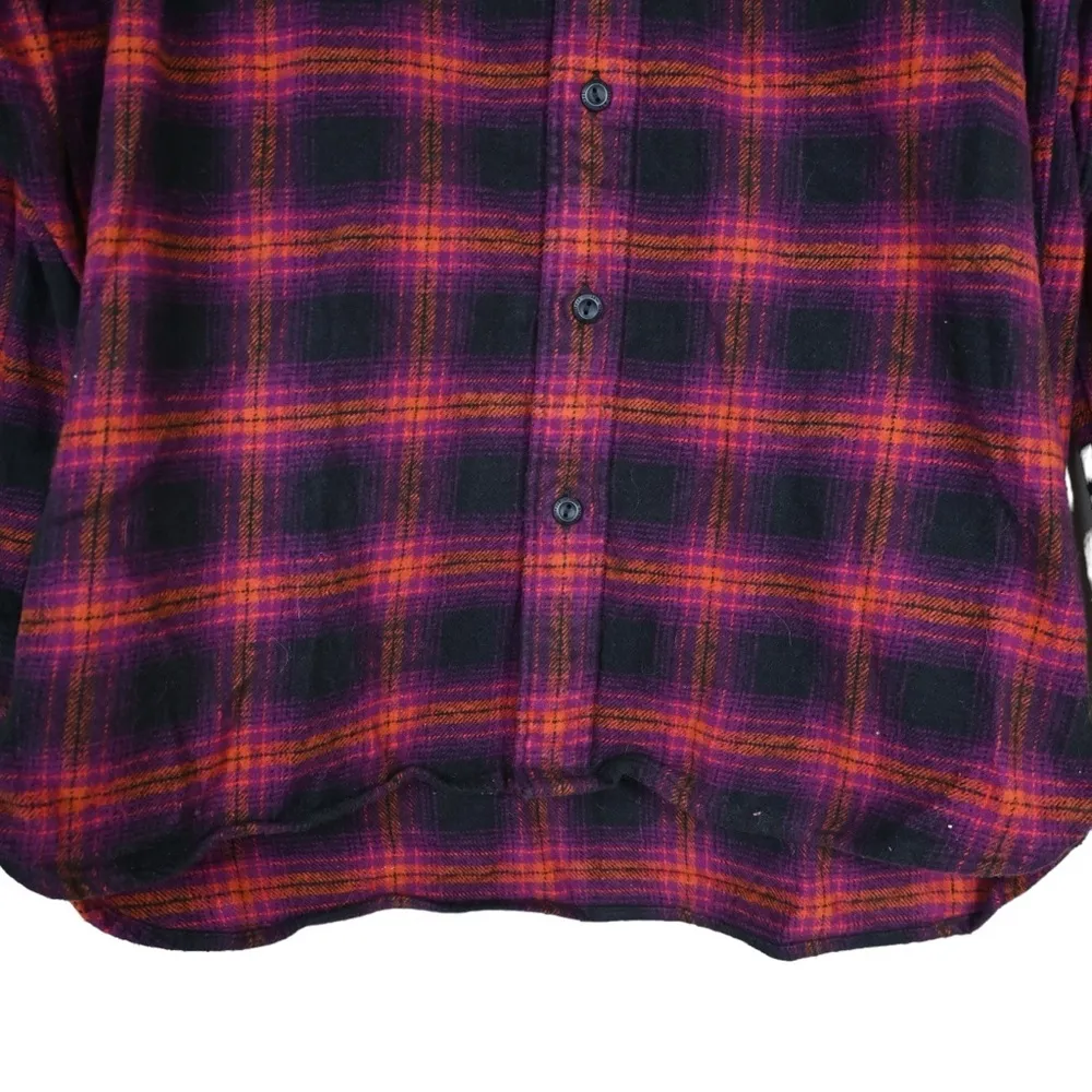 Levi's Womens M Relaxed Fit Plaid Flannel Button Down Shirt - Image 5