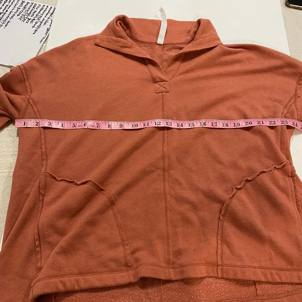 Rae Mode Oversized Collared Pullover Size Small – Rust Sweatshirt Raw Hem Pocket - Image 4