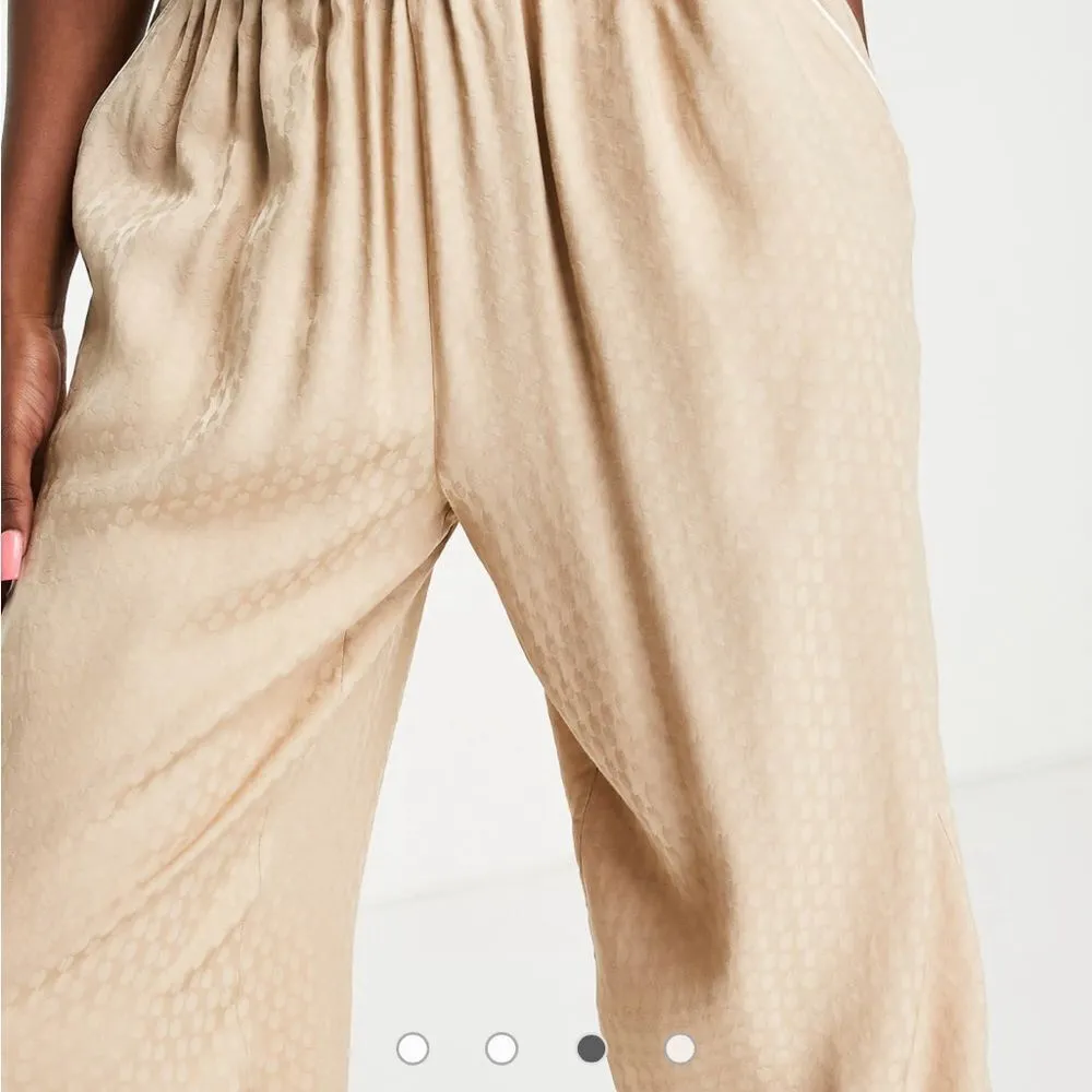 & Other Stories satin matching pajama set in beige- Size Medium - Image 5