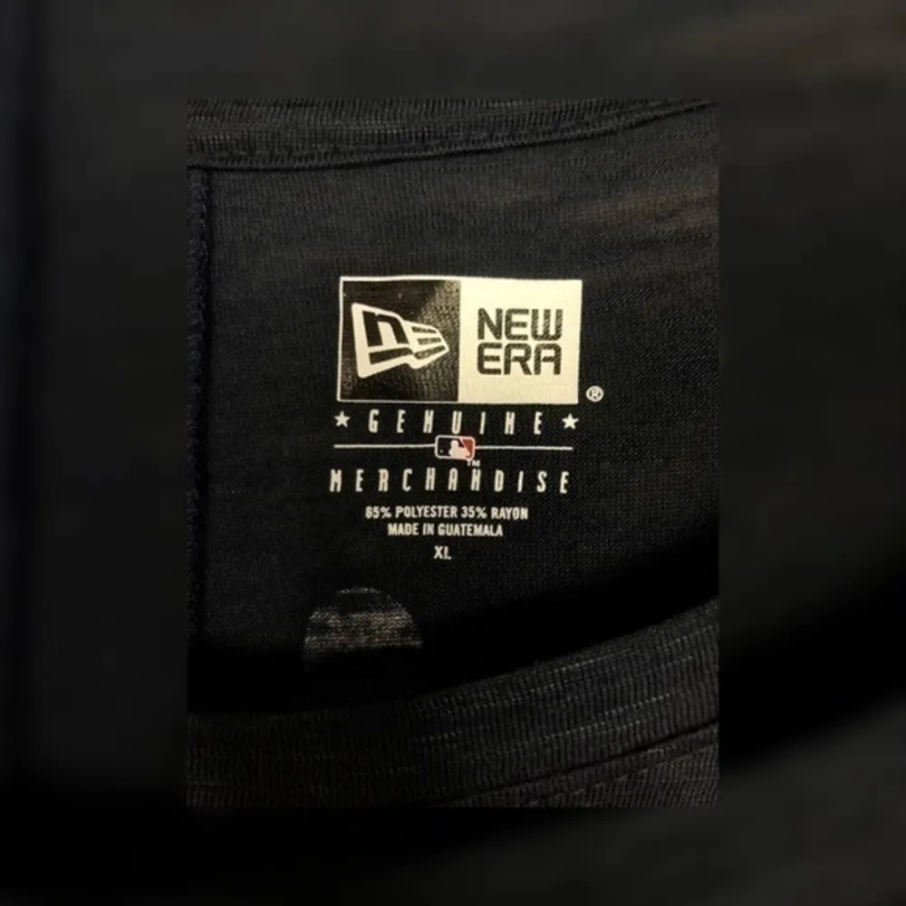 Boston Red Sox T - Image 4