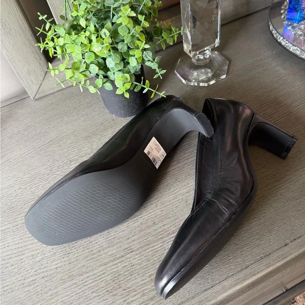 Clarks Seren Pump in Black Leather 9.5 - Image 4