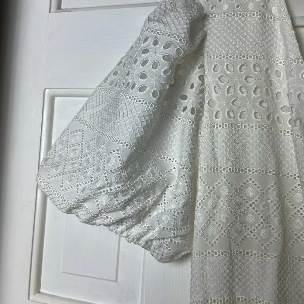 Alice + Olivia Paulina Eyelet Wrap Romper Off White Size 8 - Image 7