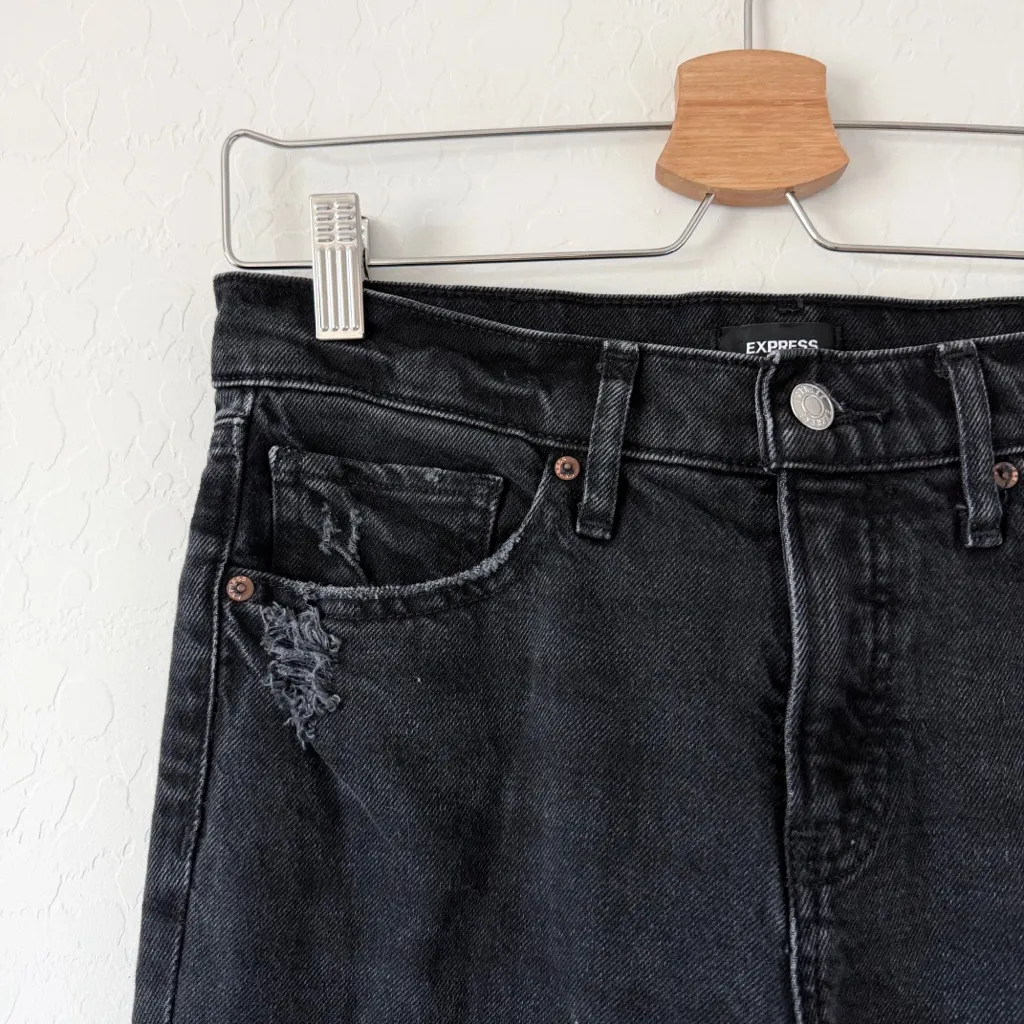 Express Mid Rise Washed Black '70s Flare Distressed Jeans Size 4 R - Image 11