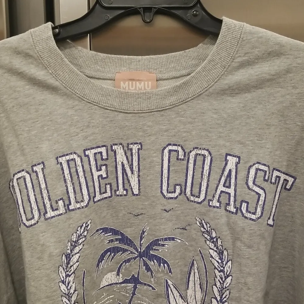 💕SHOW ME YOUR MUMU💕 Snooze Sweatshirt ~ Golden Coast Graphic Venice CA L NWT - Image 10