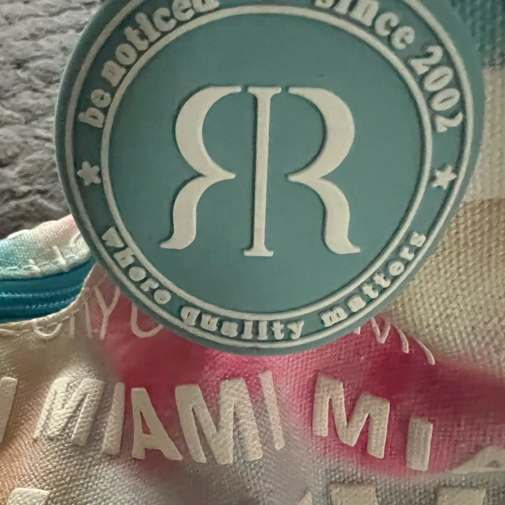 Robin Ruth Miami Tote Bag with Multi Pockets - Image 8