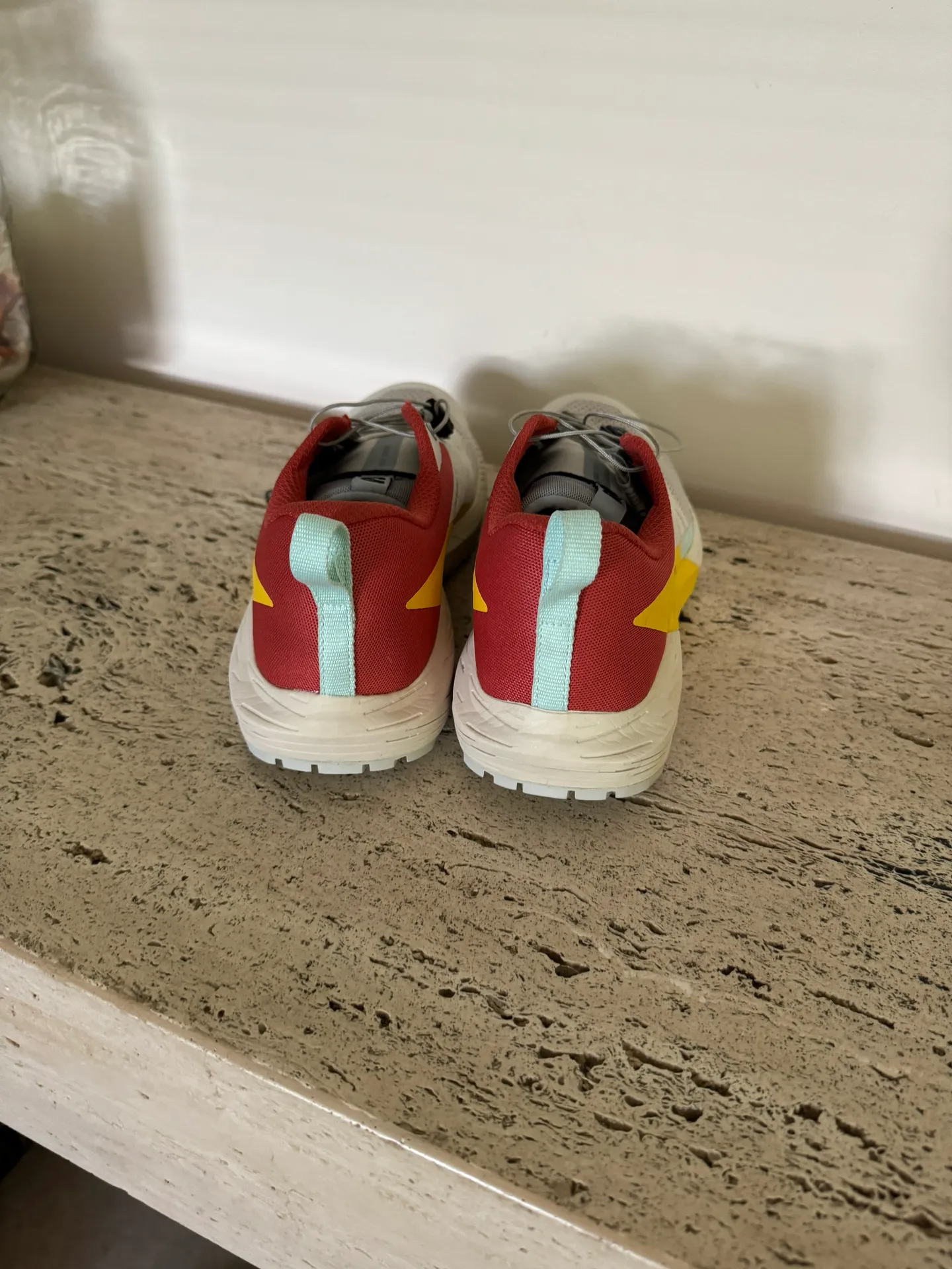 NWOB  Wmns Sense Ride 5 Trail Running Sneakers - Image 9