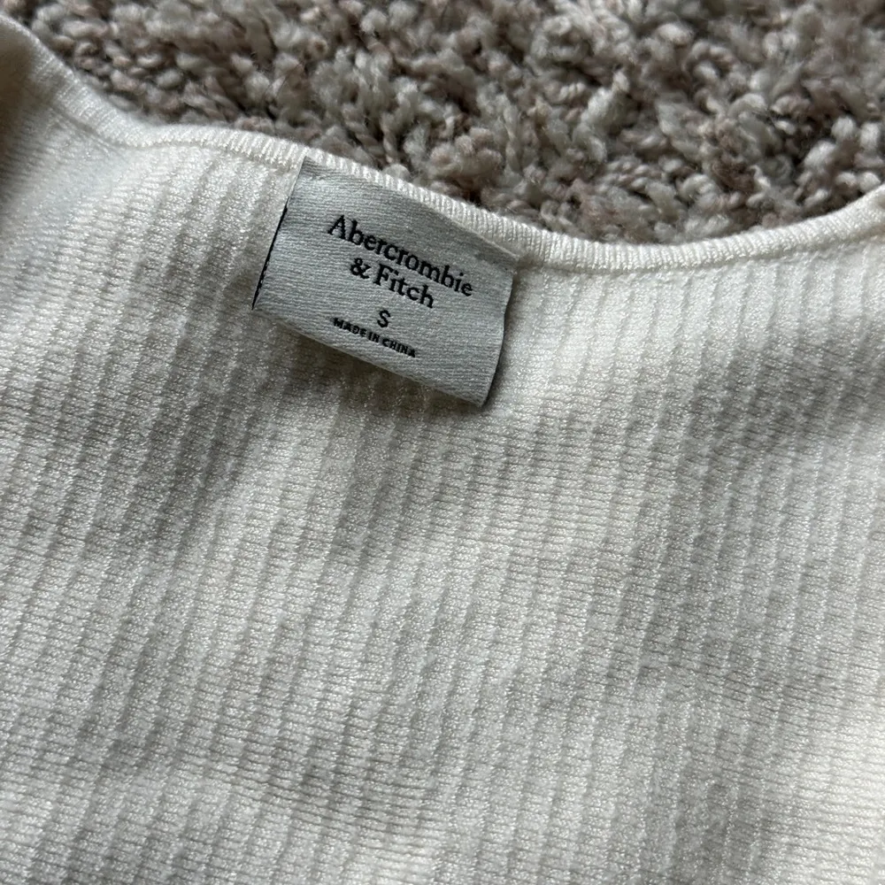 ABERCROMBIE OTTOMAN LONG SLEEVE SQUARE NECK TOP - Image 4