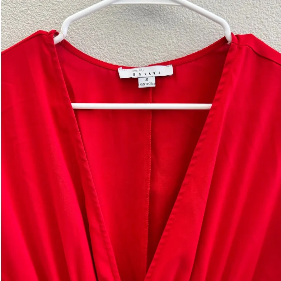NWOT Favlux Red Maxi Dress Beach Coverup Womens Size Small V Neck Half Sleeve - Image 5
