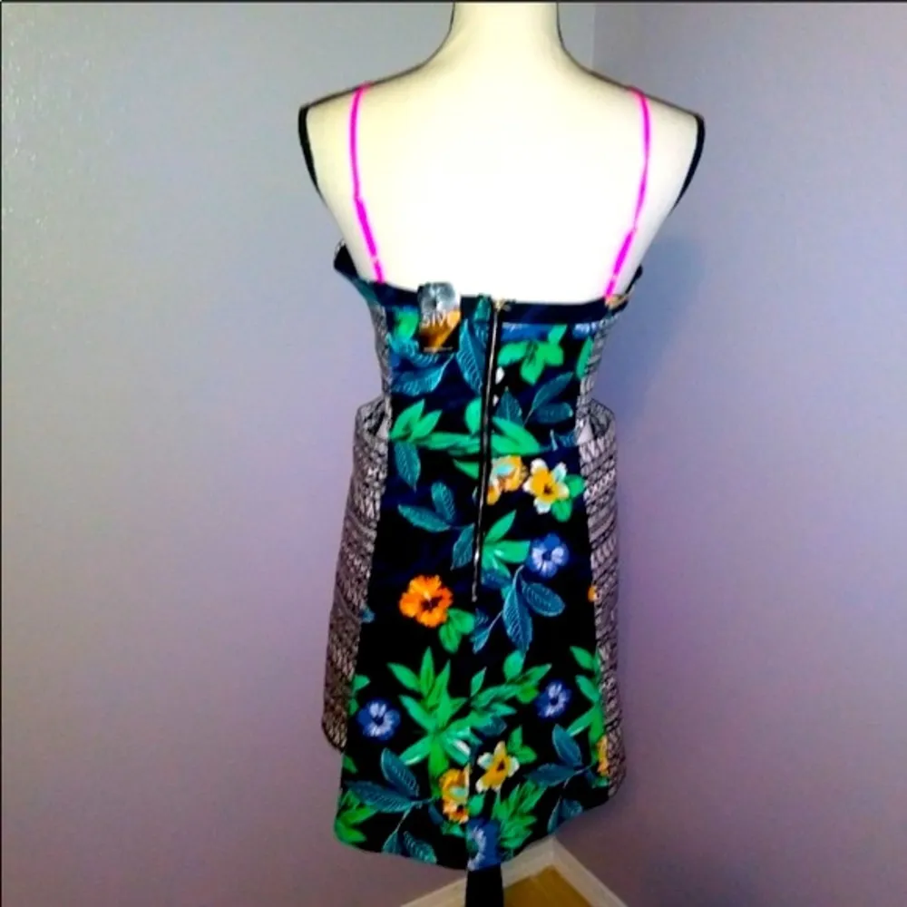 Jealous Tomato NWT  sexy open side Hawaiian print mini dress - Image 5