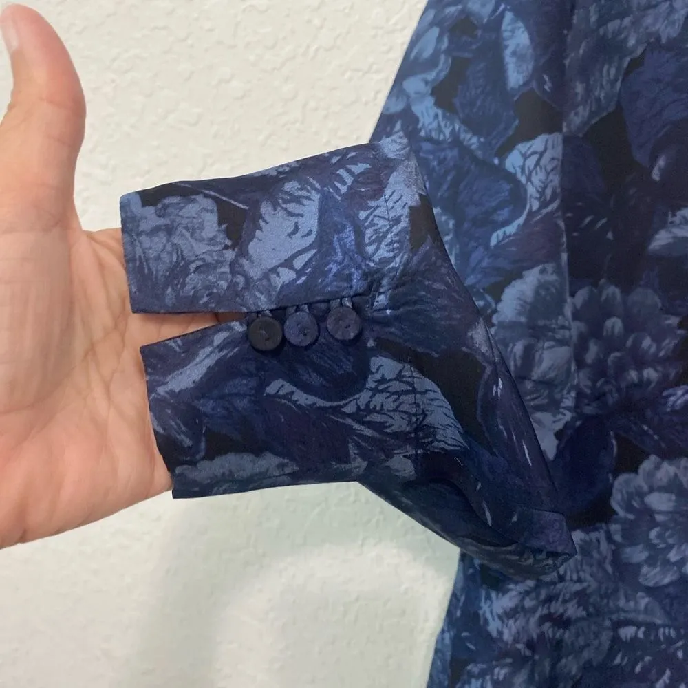 Elizabeth & James Revolve Brand 100% Silk Ling sleeve Button down size Medium - Image 6