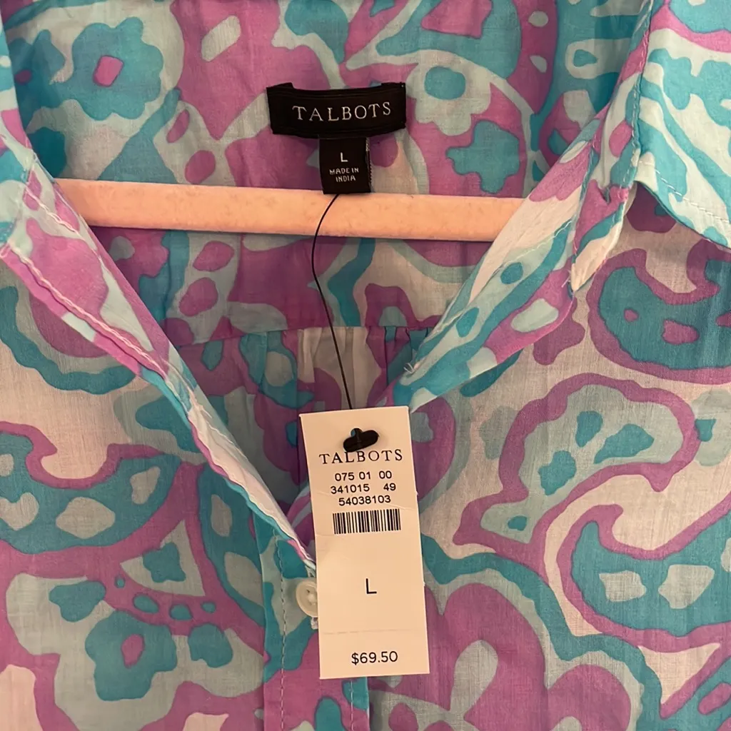 Talbots Long Sleeve Light Weight Button Down Shirt NEW NWT Large 🥰 - Image 2