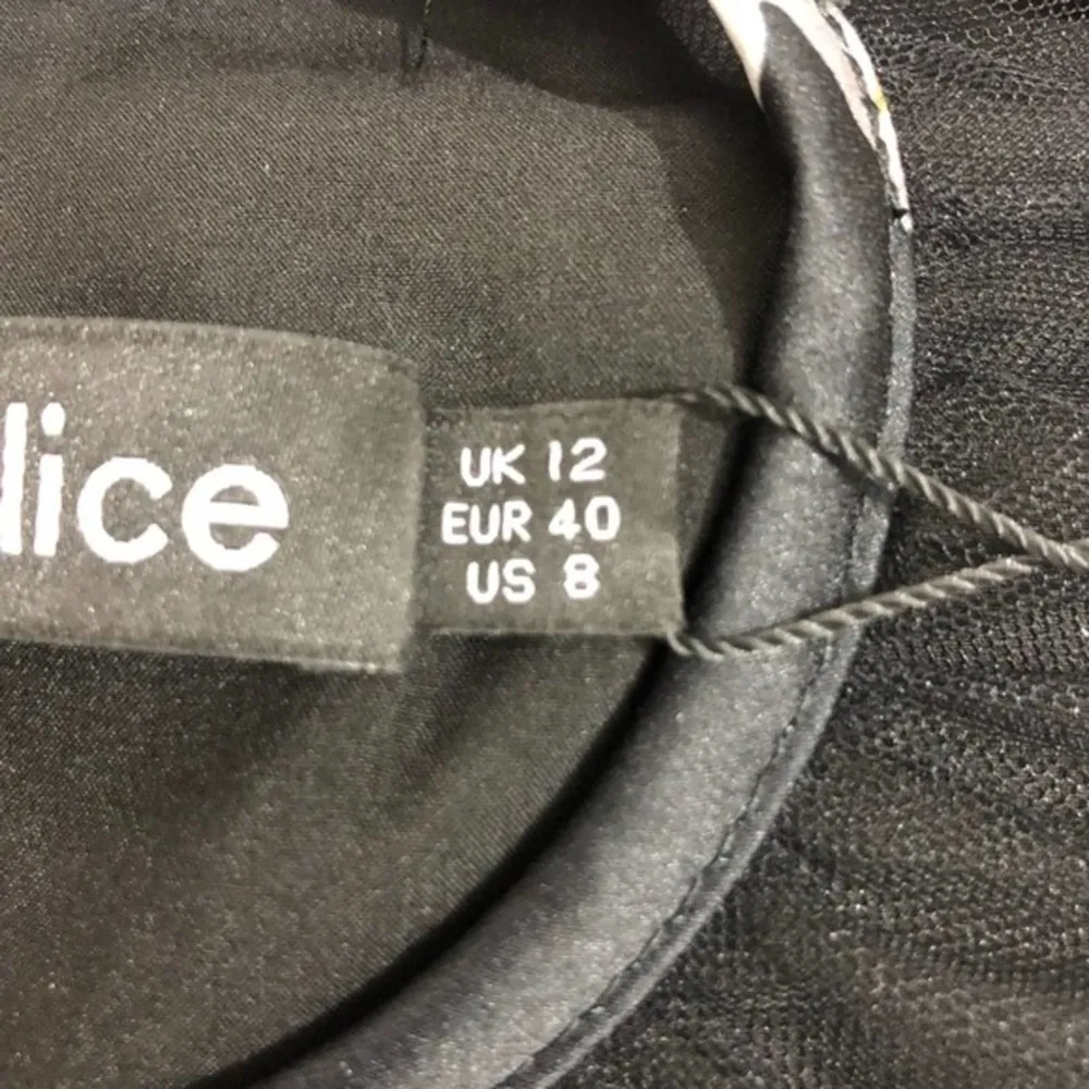 Lavish Alice Floral Illusion Yoke Puff Sleeve Cocktail Dress Size 8 NWT - Image 6