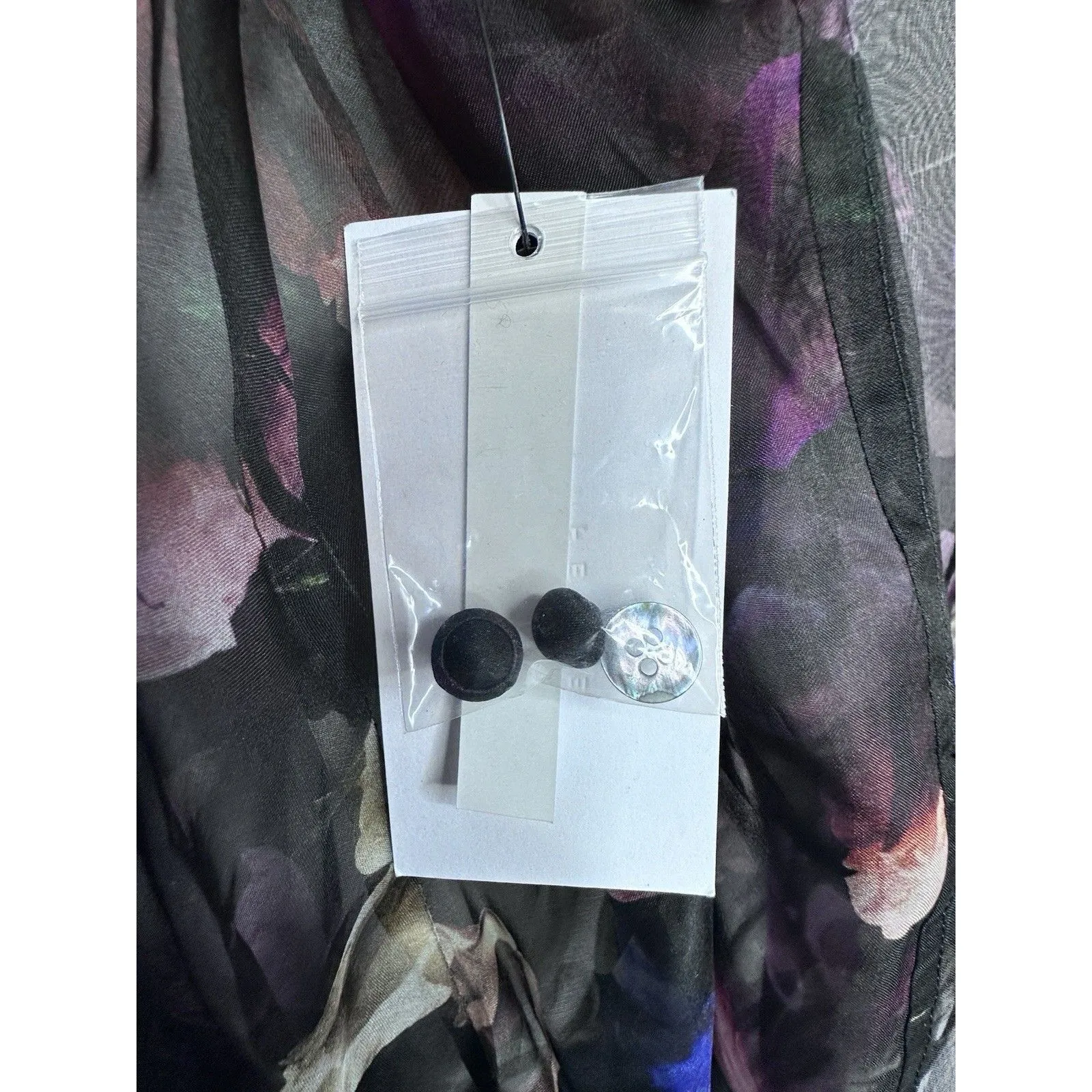 New Dark Floral Print 100% Silk Equipment Shirt Long Sleeved Md-Long Blouses Lg - Image 11