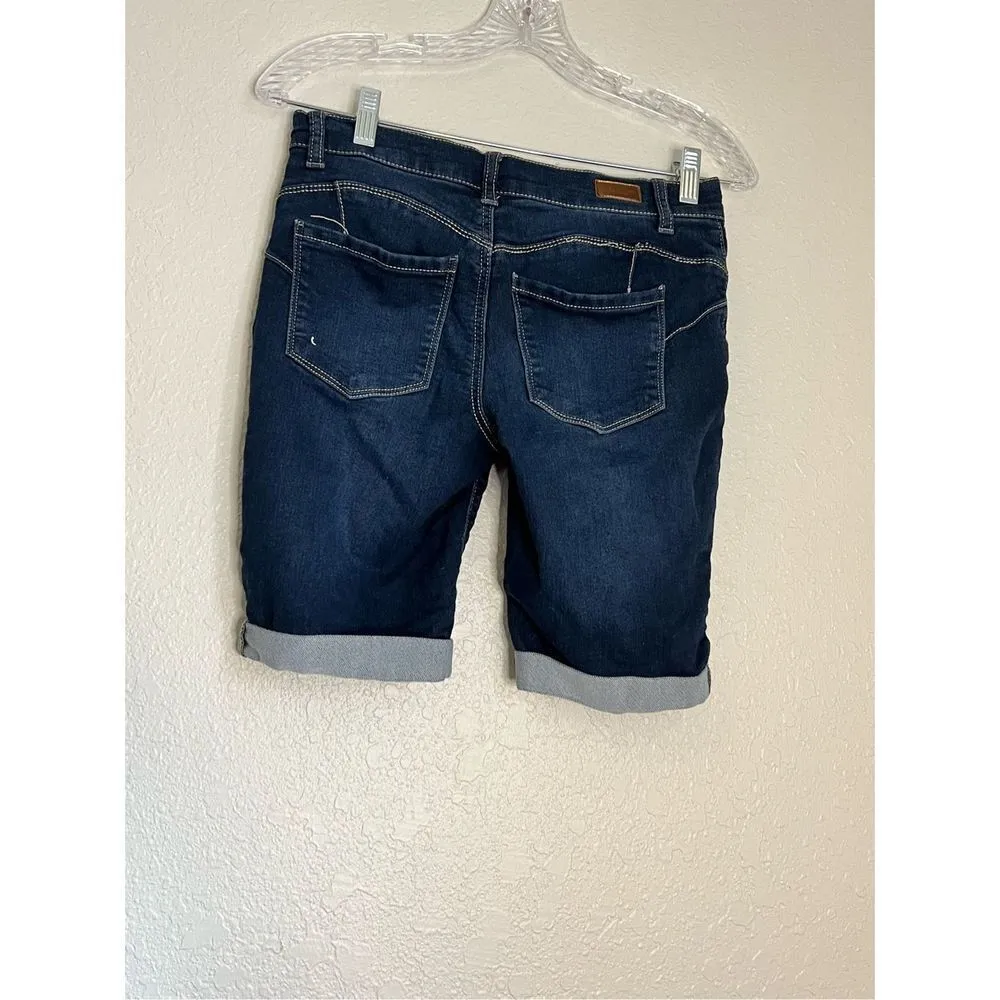Juicy Couture Shorts Jean cuffed Sz 2 - Image 3