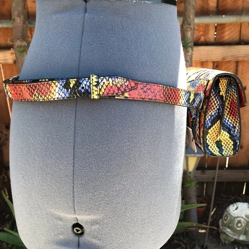 Rebecca Minkoff Jean Belt Bag - Image 9