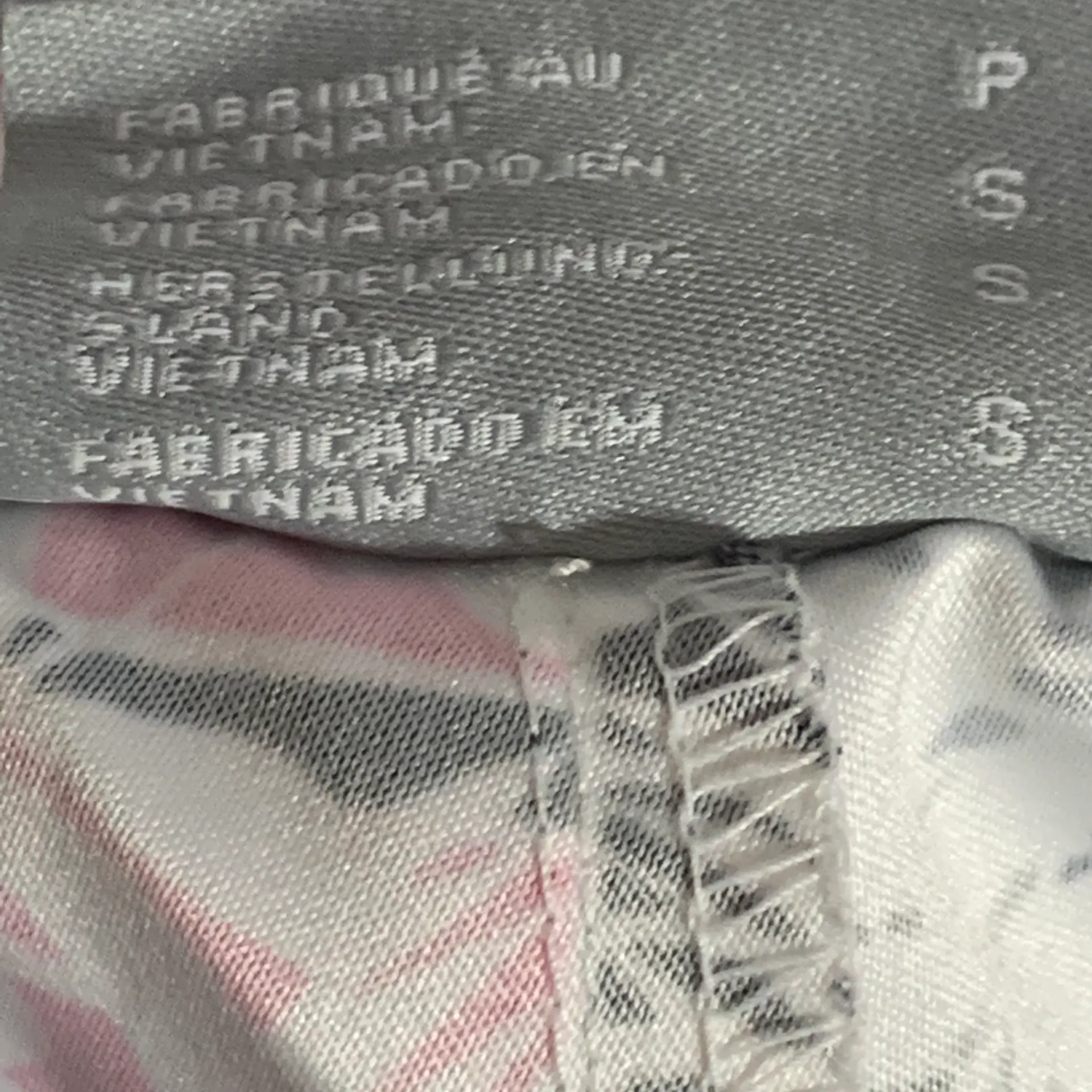 Sportswear Co PFG Womens Athletic Shorts Size Small Floral Multicolor - Image 5