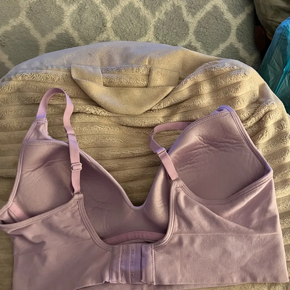 Maidenform Purple Seamless T-Shirt Bra - Image 2