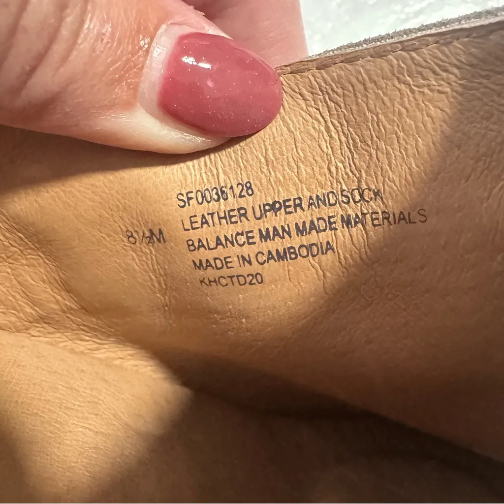 Söfft Adena Mules size 8.5 Taupe Suede Buckle Waterproof Suede Clogs Western‎ Tan - Image 6