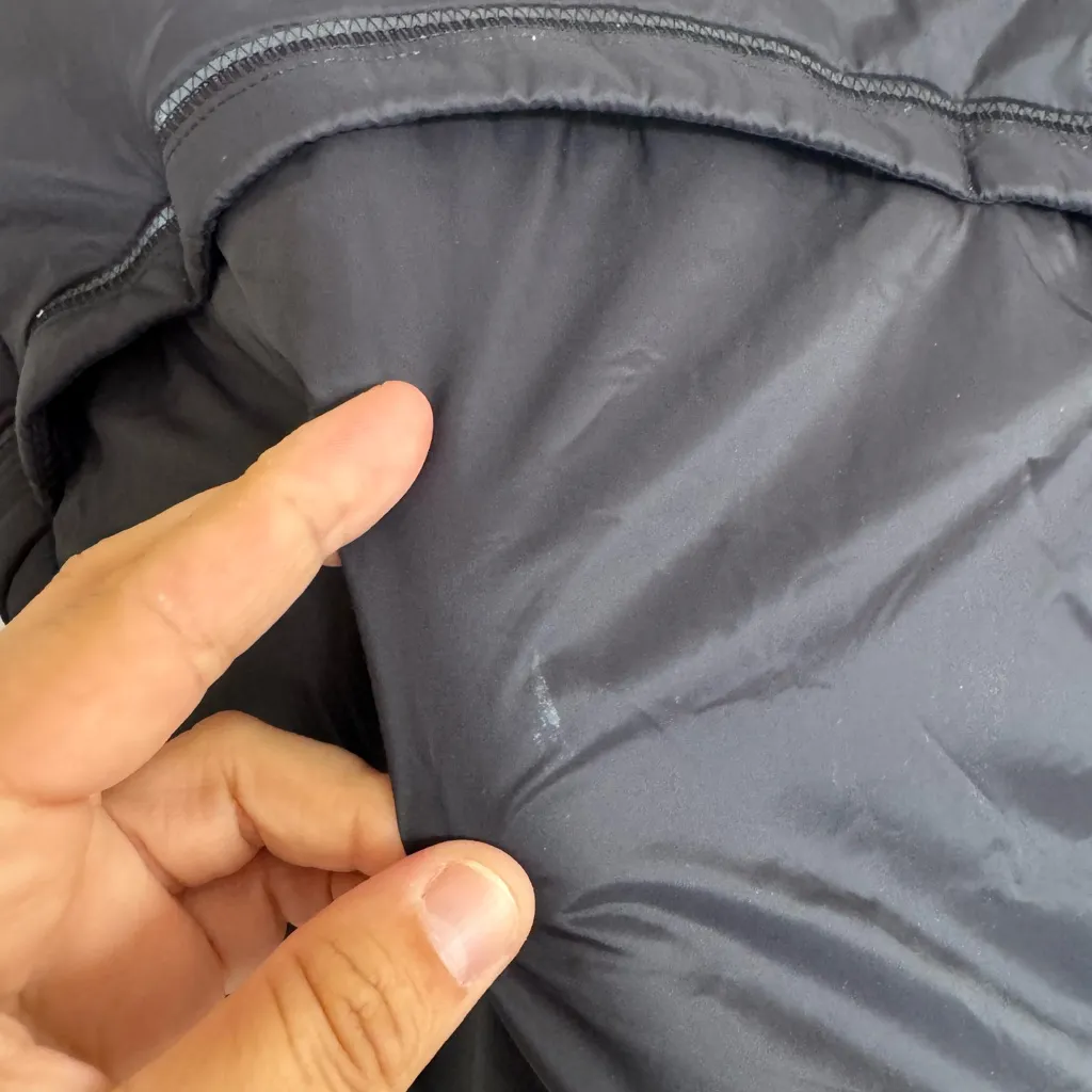 Athleta black Rock Ridge PrimaLoft vest size medium petite - Image 4