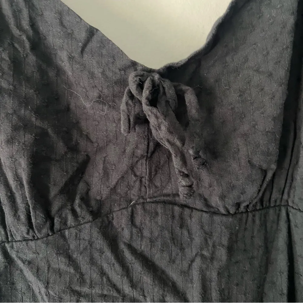 Black Flowy Mini Dress Size XL - Image 3