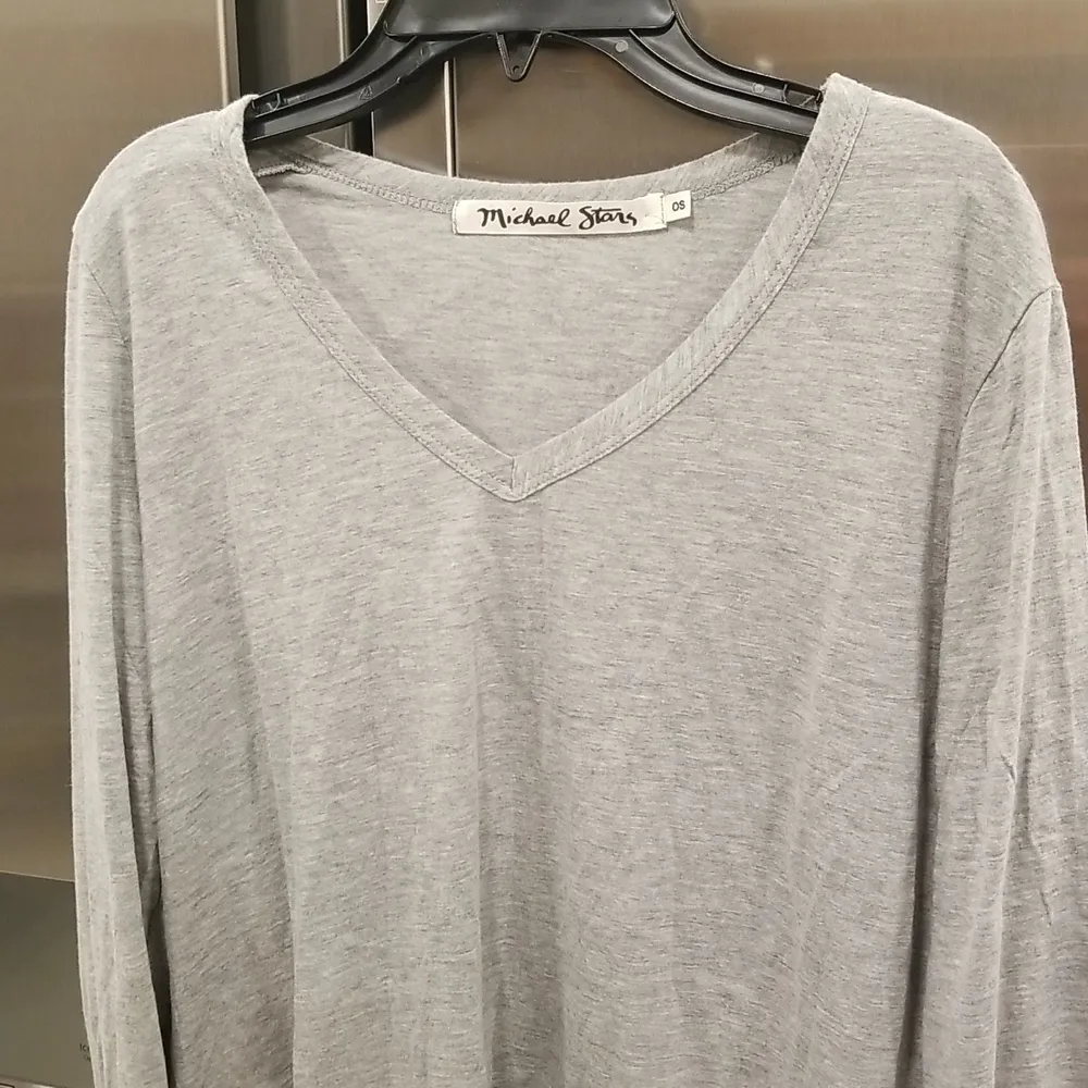 💕MICHAEL STARS💕 Long Sleeve Vneck T-Shirt ~ Modal Cotton Gray OS - Image 3