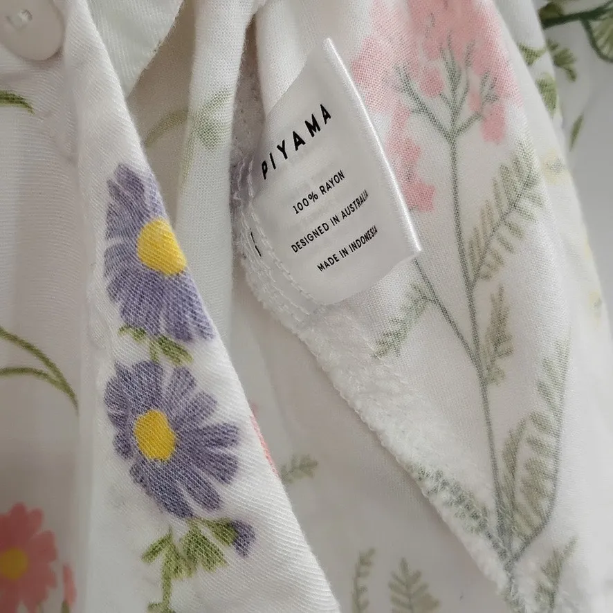 Piyama Maggie Pajama Top Wild Flower Print Short Sleeves Floral Size Large White - Image 5
