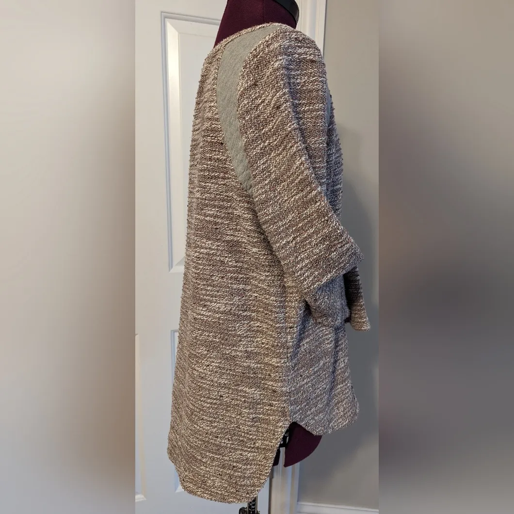 Sanctuary nubby knit sweater with Gray quilted shoulders - Image 3