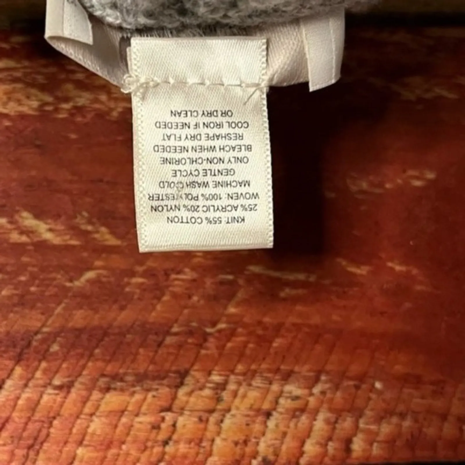 Loft Outlet Gray Sweater Size Small‎ - Image 13