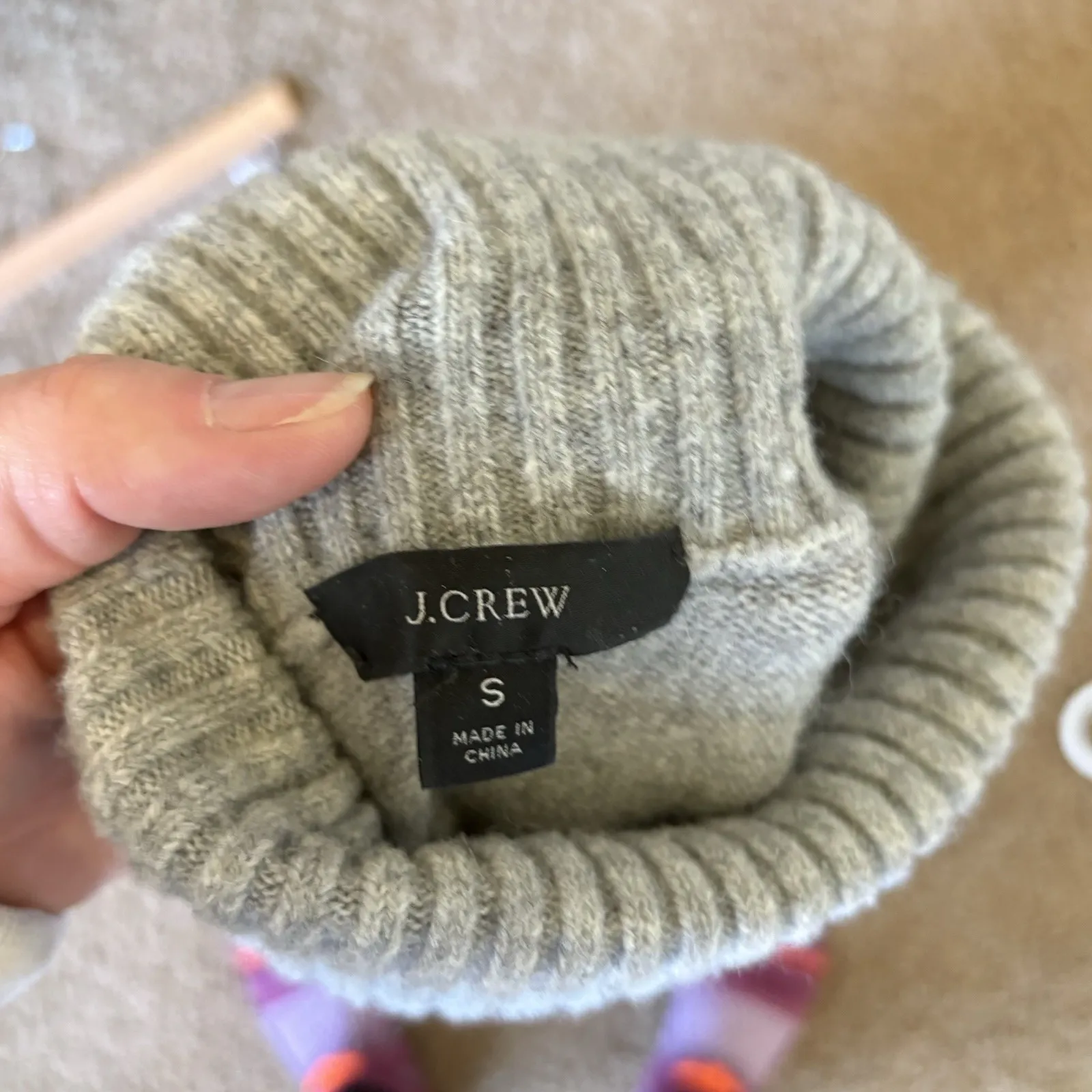 J. Crew Turtleneck Sweater in Supersoft‎ Yarn Size Small Gray Wool Alpaca AF023 - Image 2