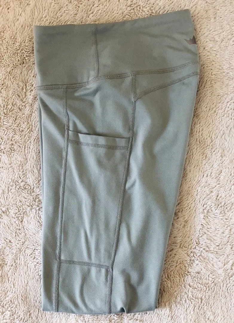 Workout Leggings With Pockets - Image 5