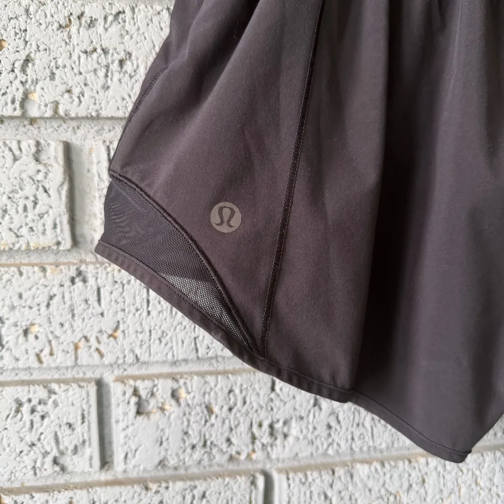 Lululemon Hotty Hot Short II *Long 4" Black Size 4 - Image 9