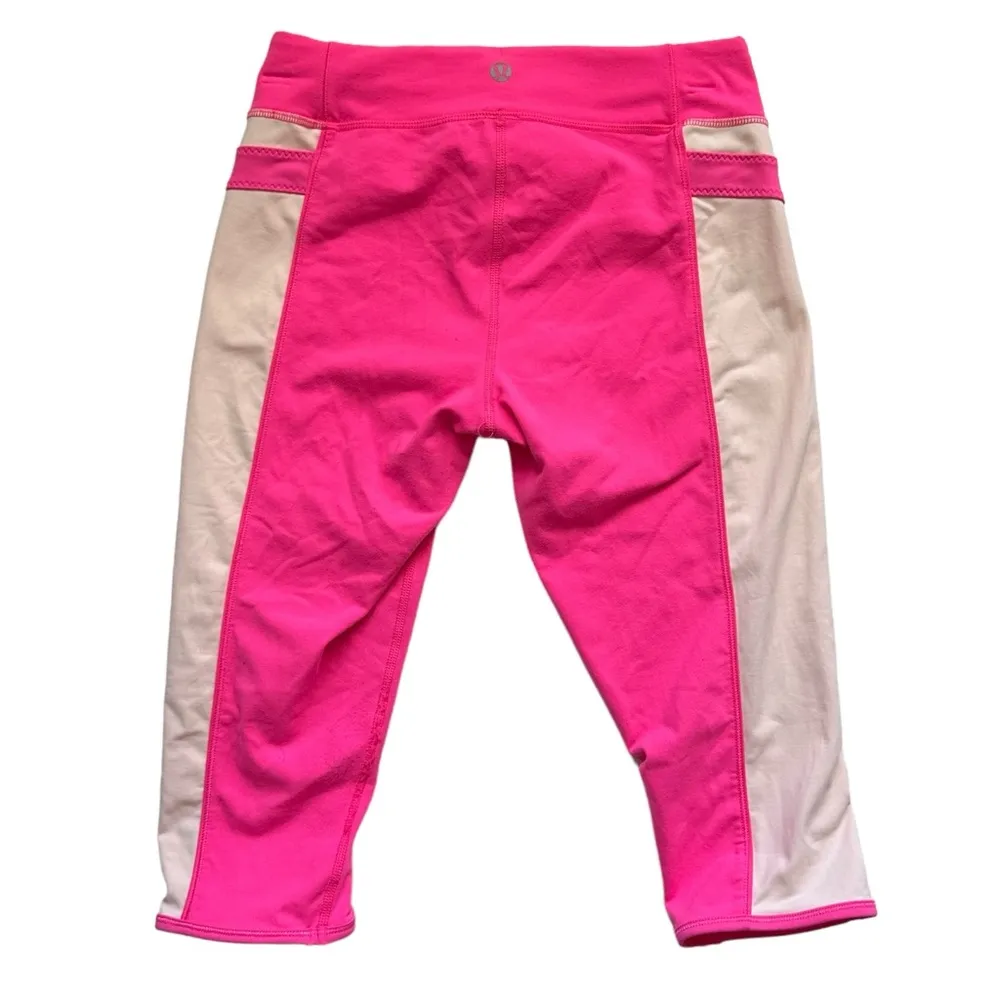 Hot Pink Heat It Up Crop Athletic Leggings size 2 - Image 2