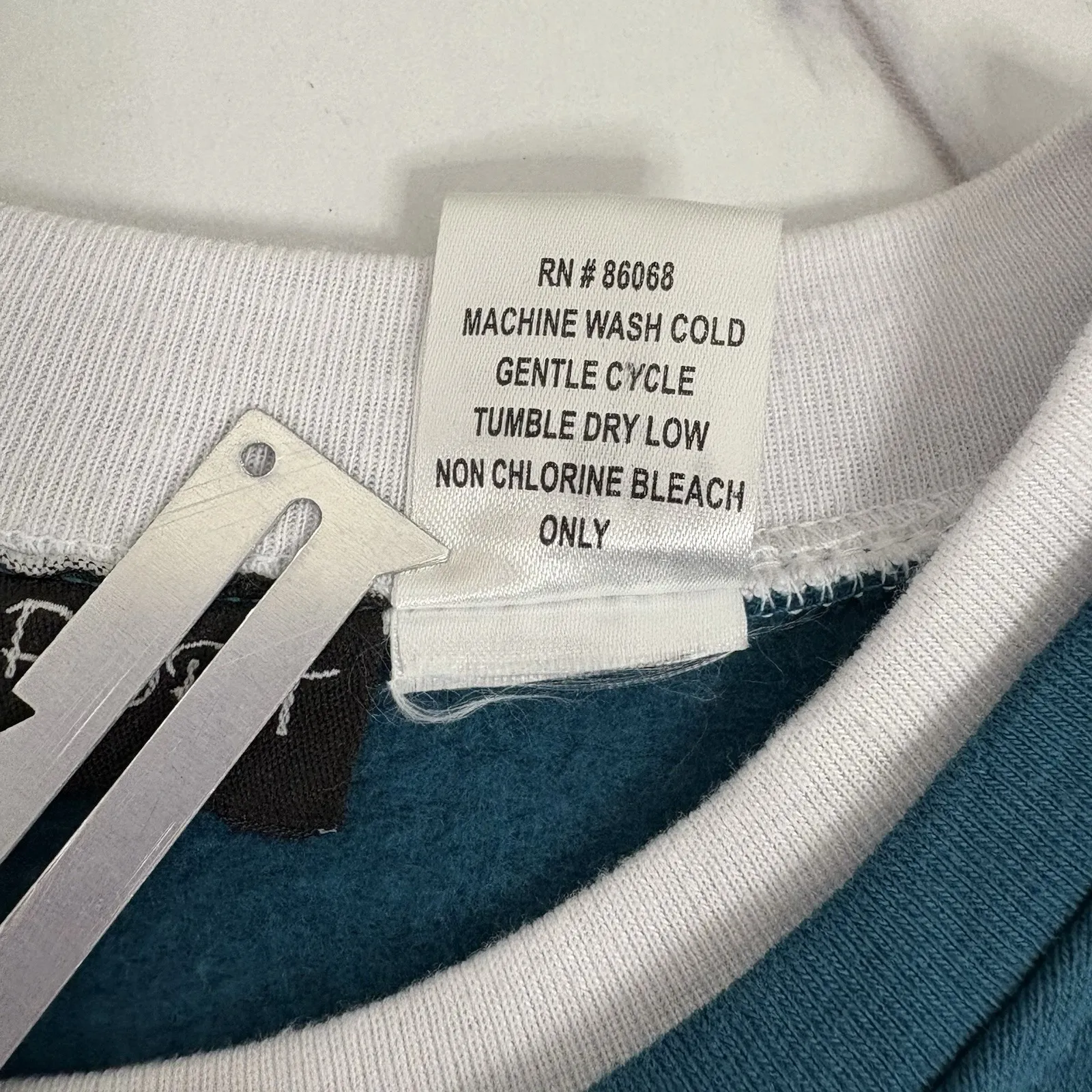 Vintage Teal Blue Double Collared Pullover Sweatshirt Winter‎ Tree Design - Image 7