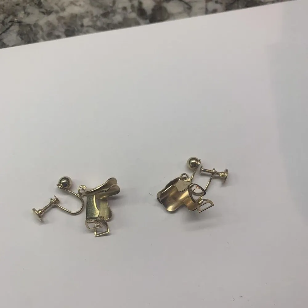 Cowgirl Horse Saddle Vintage Gold Tone Clip On Clip - Image 7