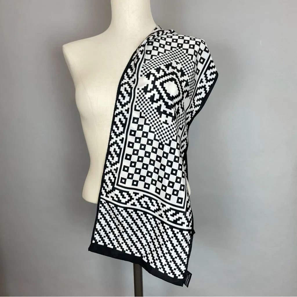 Vintage Scarf Geometric Black White Long Polyester Rectangular 80s Funky Bold - Image 3