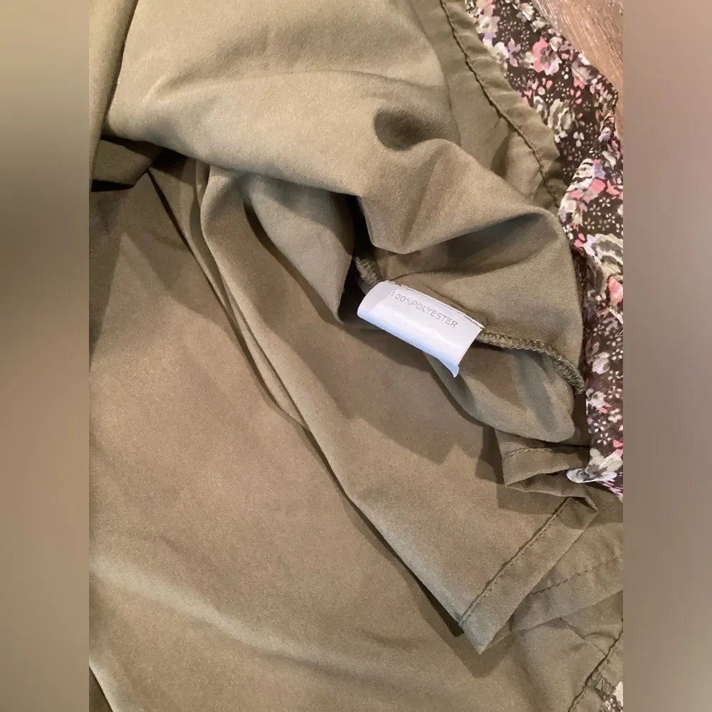 eShakti Wayward fancies Floral chiffon belted button boho cottage mini Dress - Image 4