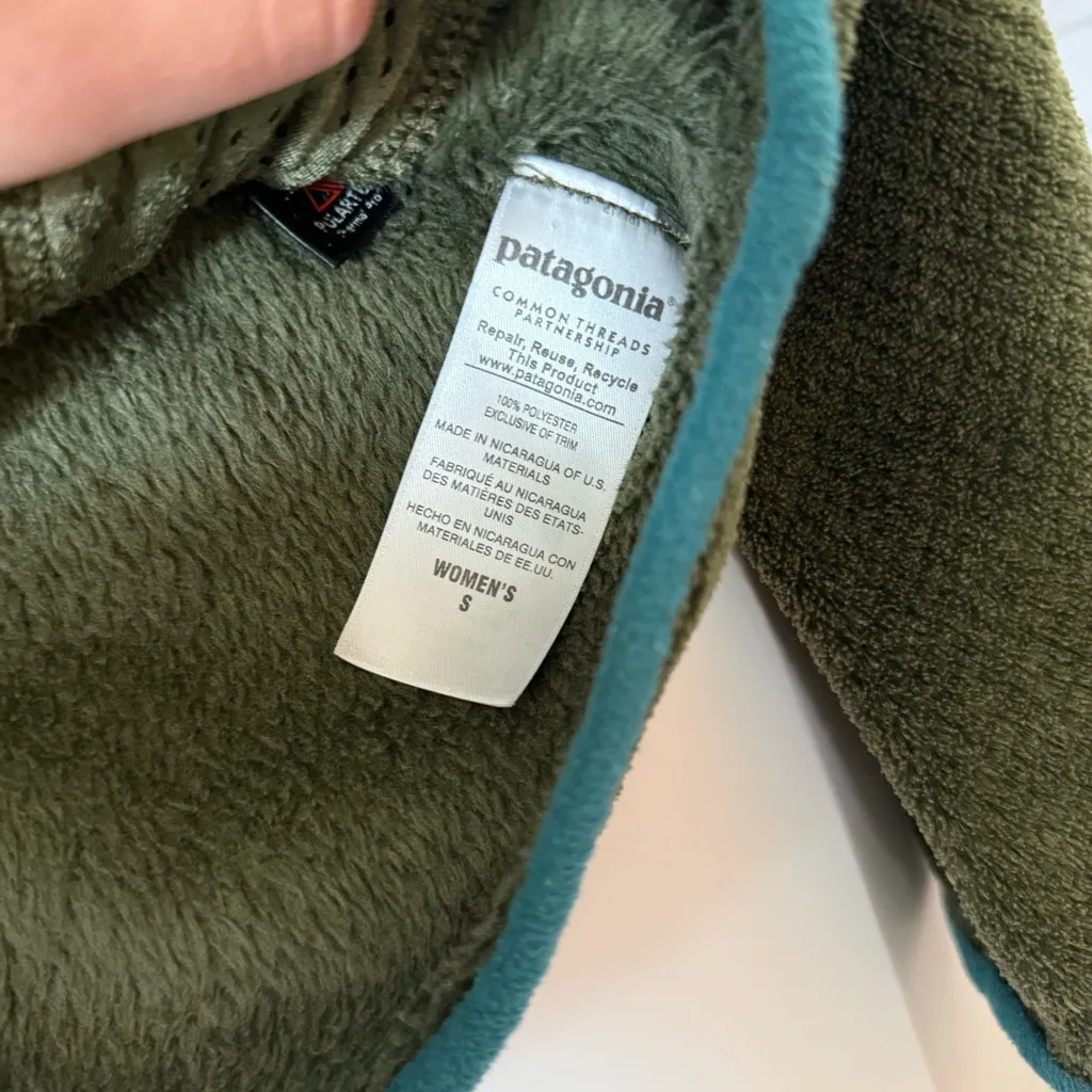 Patagonia Women's Re-Tool Snap-T Pullover Fleece - Image 3